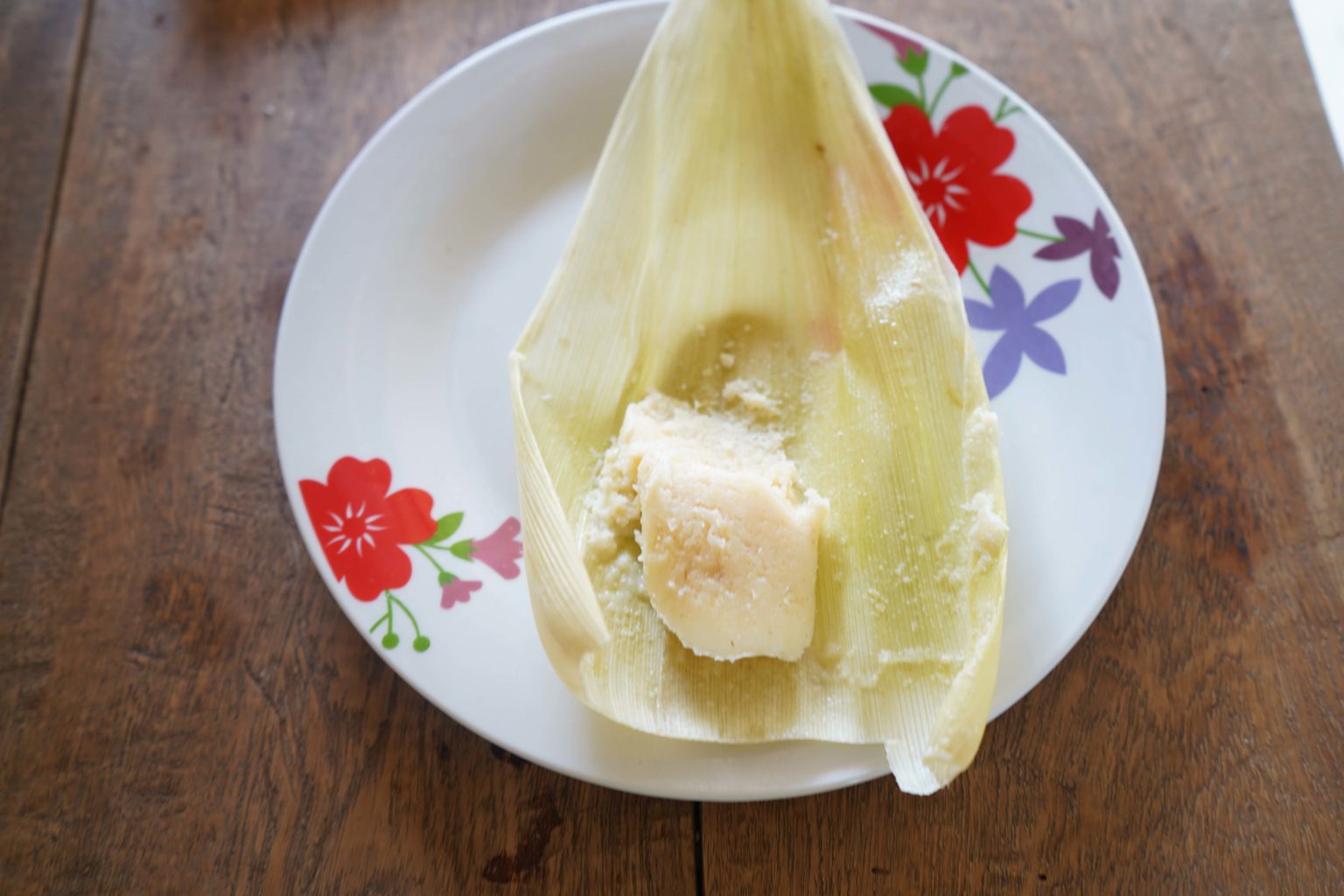 Tamales de Elote o Cuiches Mesa y Sazón